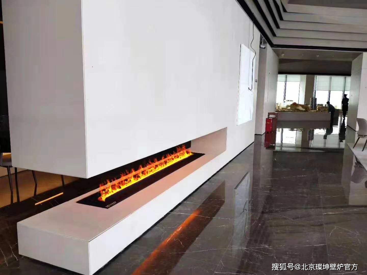 除了嵌入式的3d雾化蒸汽壁炉,你喜欢独立式的雾化壁炉